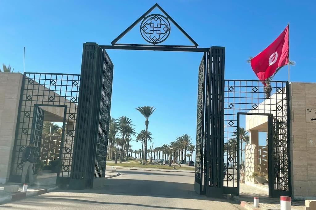 Bord De Palais Presidentiel Monastir